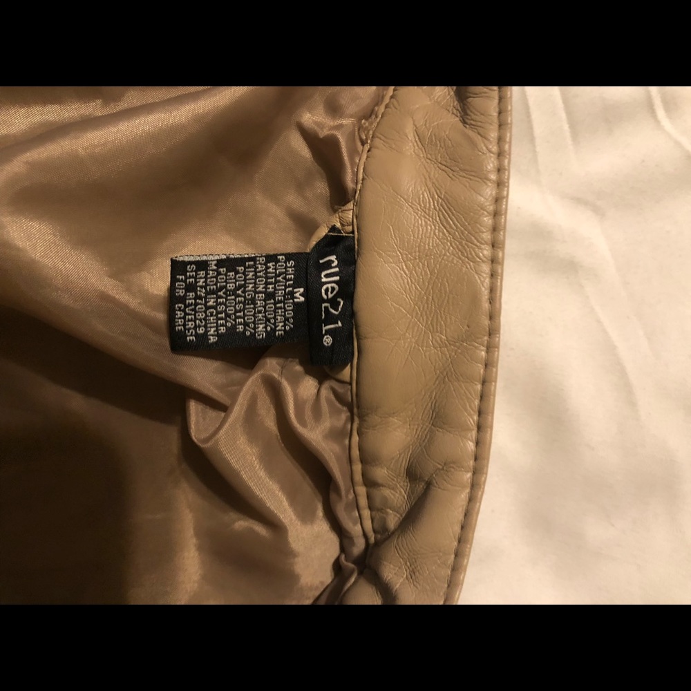 Jacket - Picture 3 of 3